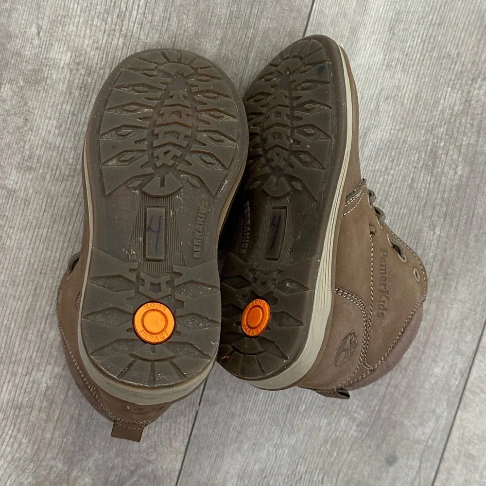 Vintage 90s Toddler Boy Boots EUC Size 4 Hand Crafted